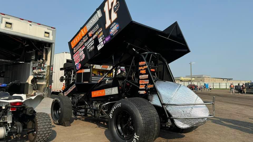 Hank Davis (@hankdavis1h) on Twitter photo Pumped to make my <a href="/WorldofOutlaws/">World of Outlaws</a>/410 debut next week with the <a href="/DutcherMichael/">Michael Dutcher</a> Motorsports/lifestyle homes 17gp! Pumped to make my <a href="/WorldofOutlaws/">World of Outlaws</a>/410 debut next week with the <a href="/DutcherMichael/">Michael Dutcher</a> Motorsports/lifestyle homes 17gp!