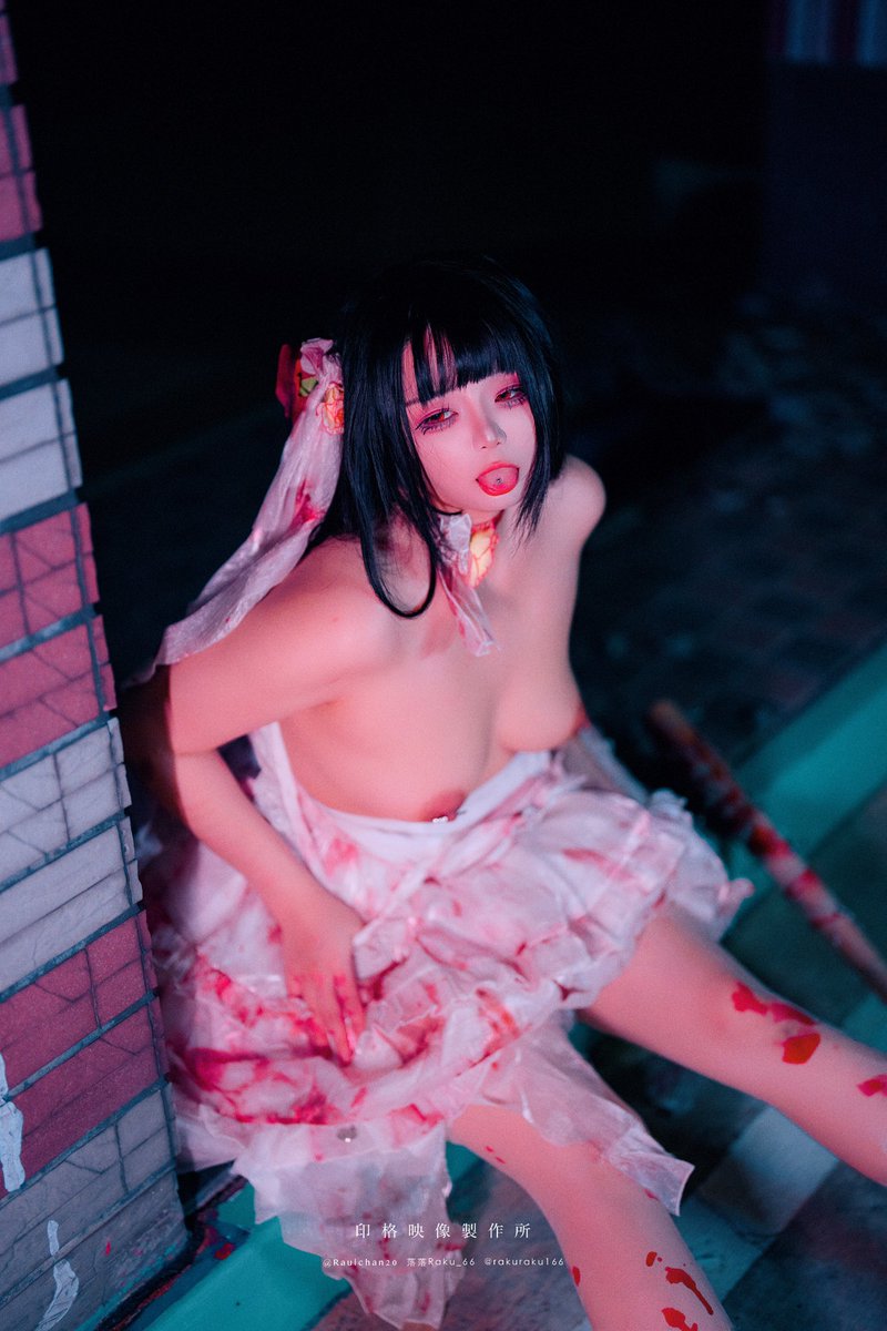ingerstudio's tweet photo. 10/31是萬聖夜
11/1才是真正的萬聖節喔
還不睡覺小心萬聖女鬼來抓你！

Model： @rakuraku166 https://t.co/jdJt54tUyZ