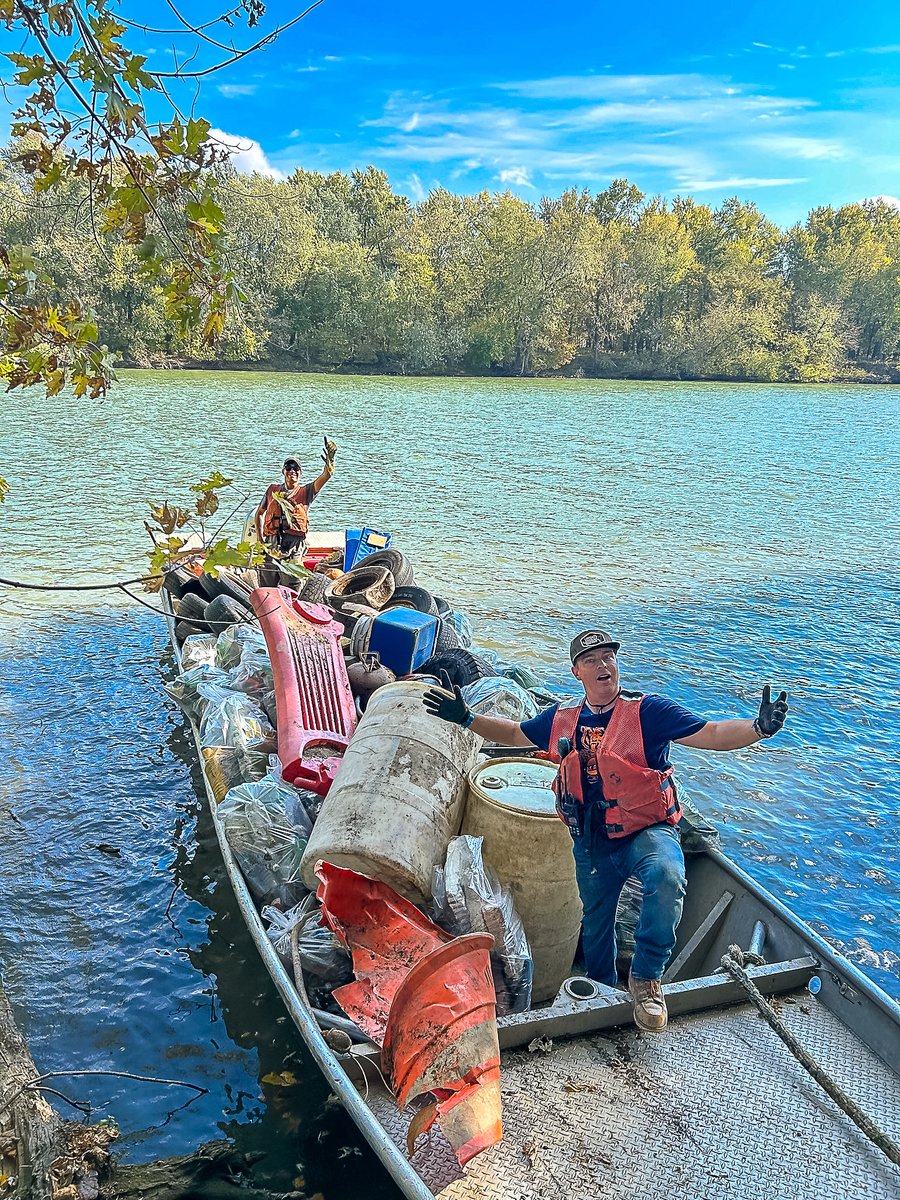 Living Lands & Waters tweet media