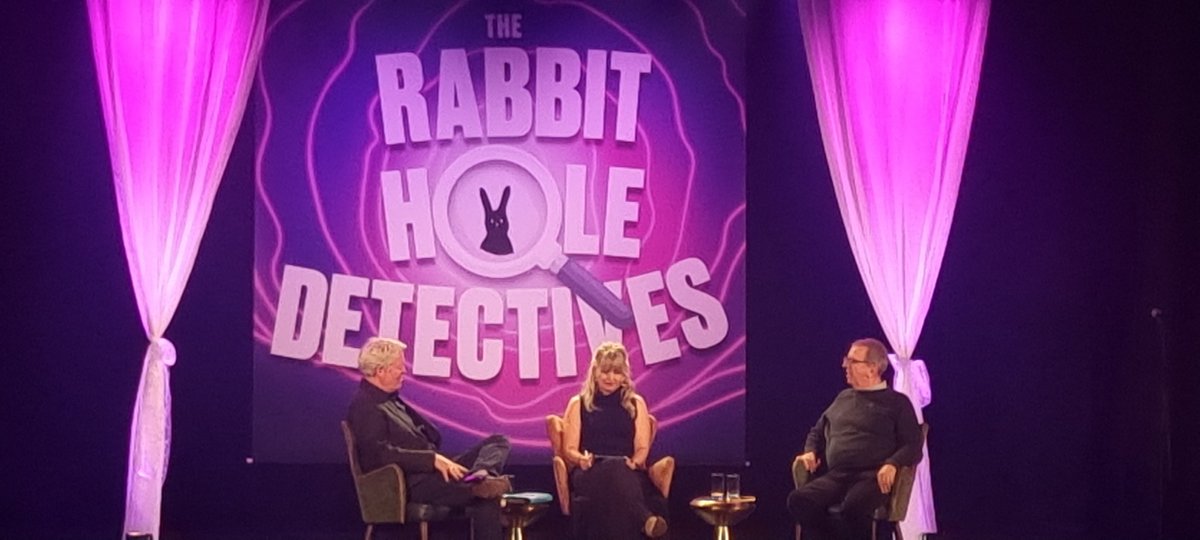 Cirencester History Festival (@cirenhistory) on Twitter photo Off we go down the Rabbit 🕳 🐇
Tonights curious and interesting holes include Aristocrats and agriculture, the murder or Otzi and Ernest Gimson.
Make sure you catch the podcast from this fascinating trio <a href="/RevRichardColes/">Richard Coles</a> <a href="/cspencer1508/">Charles Spencer</a> & <a href="/CatJarman/">Prof Cat Jarman FSA💀</a>
#therabbitholedetectives Off we go down the Rabbit 🕳 🐇
Tonights curious and interesting holes include Aristocrats and agriculture, the murder or Otzi and Ernest Gimson.
Make sure you catch the podcast from this fascinating trio <a href="/RevRichardColes/">Richard Coles</a> <a href="/cspencer1508/">Charles Spencer</a> & <a href="/CatJarman/">Prof Cat Jarman FSA💀</a>
#therabbitholedetectives