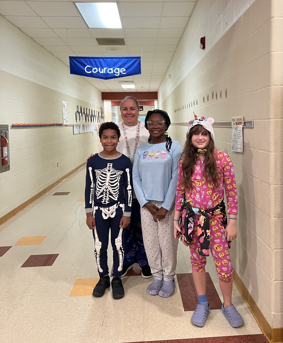 Last Day of Red Ribbon Week, we enjoyed wearing our comfy clothes and pajamas today. Dont’ Do Drugs! #SuperFRES