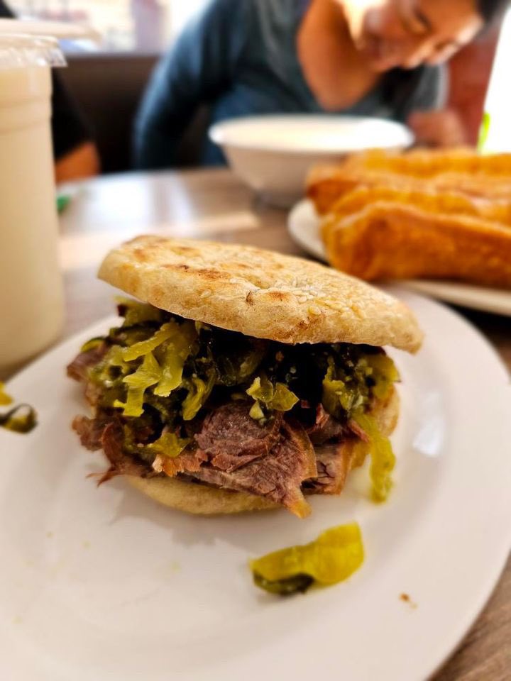 Frank Shyong tweet media