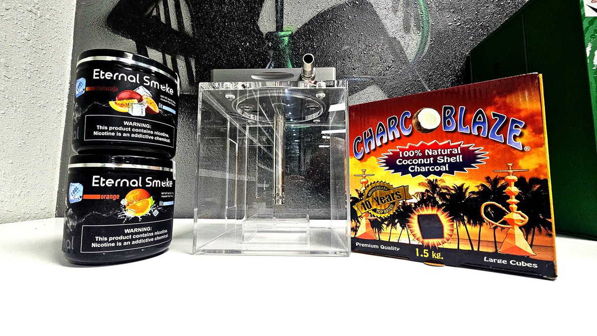 TexasHookah's tweet photo. Introducing two new Eternal smoke flavors Maracuja lit and Orange lit! Strong flavors that can contend with any bowl mixes. Come check us out for all your hookah and shisha needs! https://t.co/LsdhiLkGvQ
#hookah #hookahs #shisha https://t.co/lMYhuG73zp