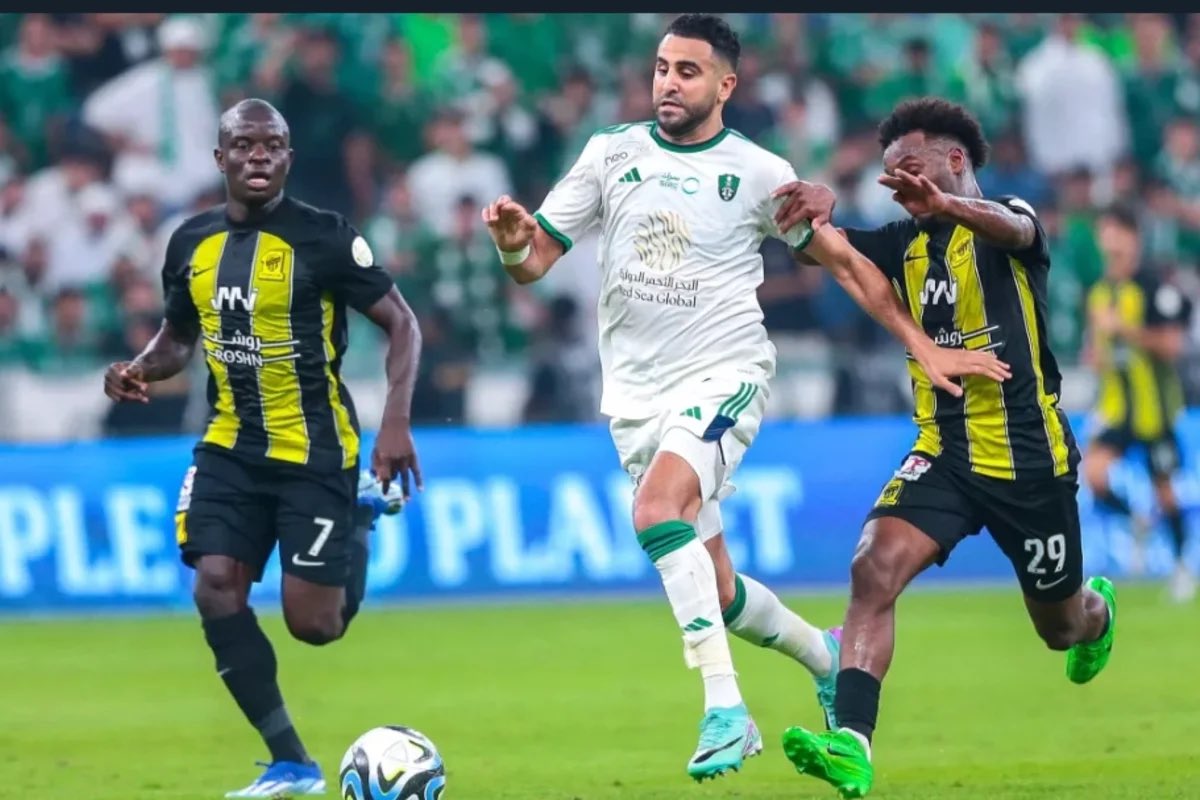 gorgeous4ew's tweet image. عاجل:

الاتحاد يفوز على الأهلي 1-0.