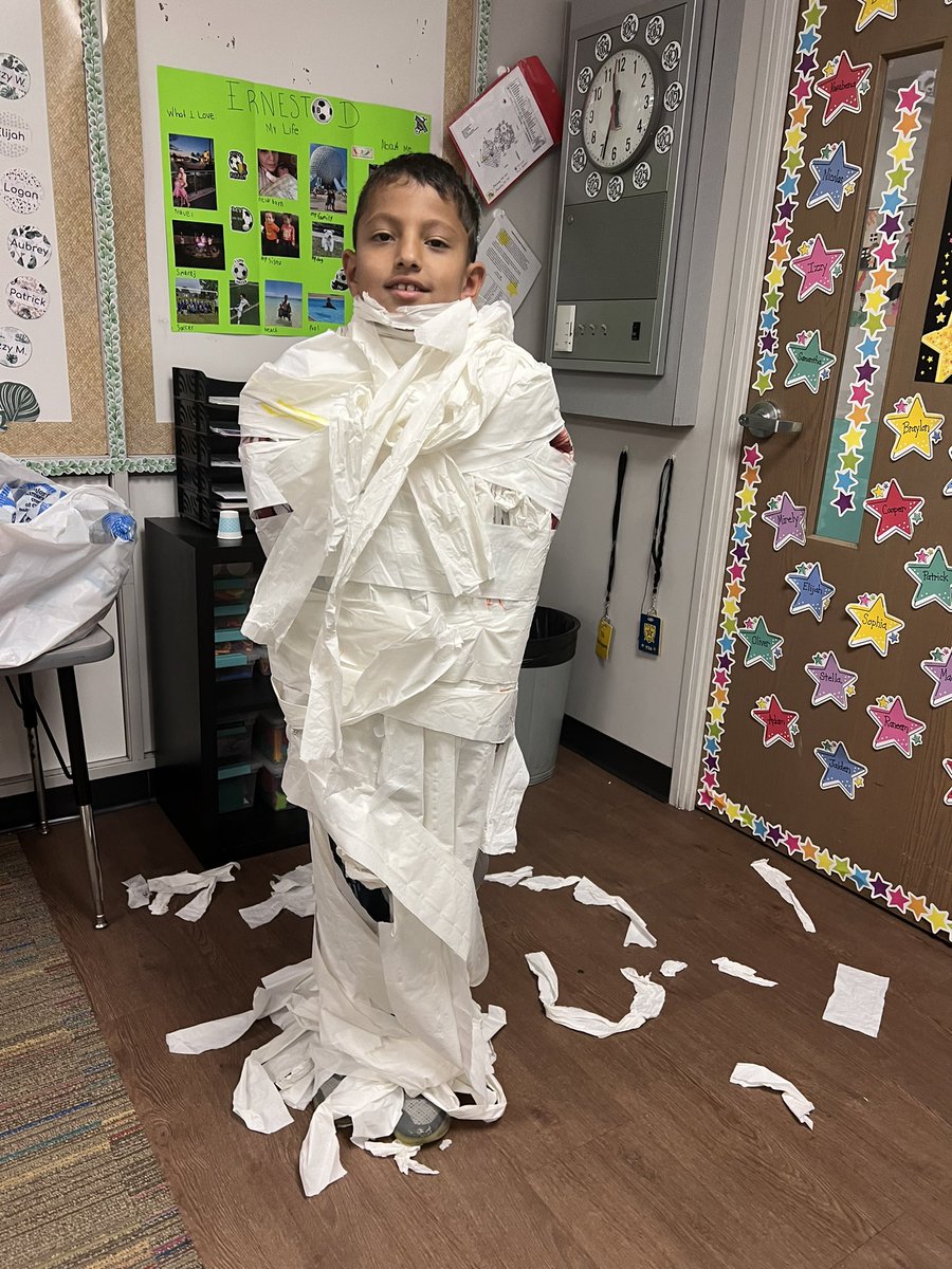 We love Halloween! #itsWorthit #slatehill