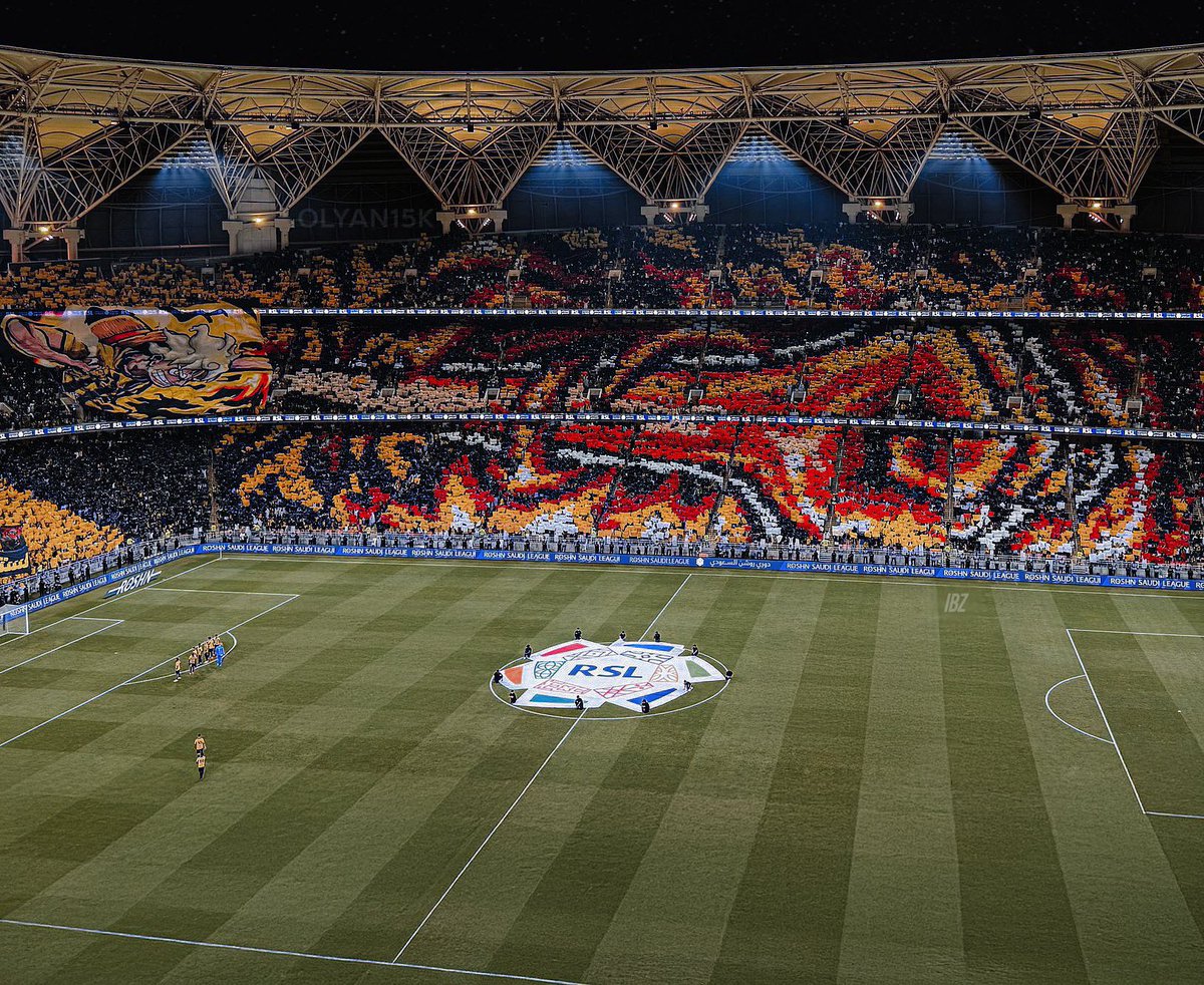 J E D D A H 
I S 
Y E L L O W 💛