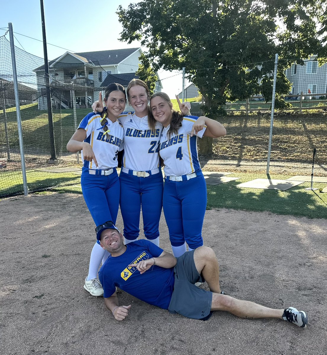 Seward Softball tweet media