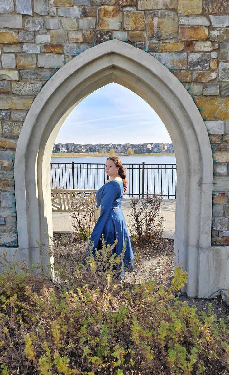 Feeling  cute. Might start a war.
#halloween #halloweencostume #hotd #houseofthedragon