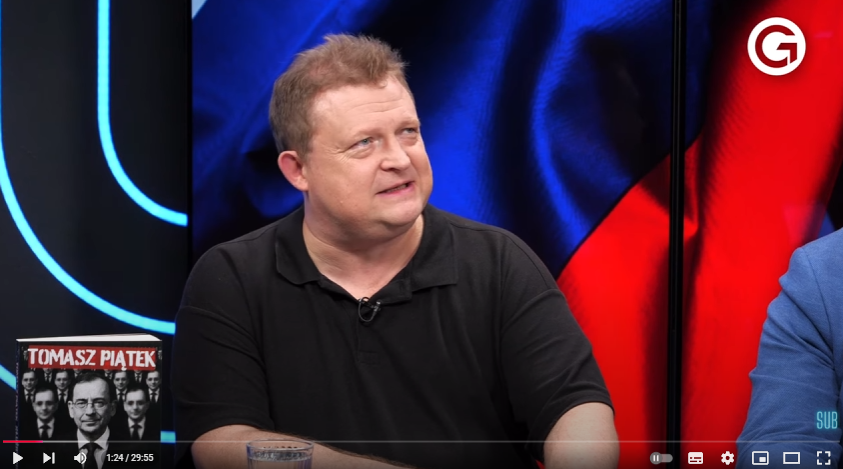 Reset_Oby's tweet photo. Do tej pory prezentowane przeze mnie fakty - fakty potwierdzone wyrokami sądów, w tym Sądu Najwyższego - były traktowane jako interesująca, ale nie najważniejsza hipoteza bocznego nurtu. 
‼️ Tylko nie wiem, co może być ważniejszego od tego, że agenci wrogiego mocarstwa rok po roku przejmują nasz kraj! 
@Tomasz5ek @Gruca_Radoslaw @SchwertnerPL w programie @GoniecPL 👇👇👇
"DONOSIŁ NA KOLEGÓW". PIĄTEK I GRUCA BEZLITOŚNI: MACIEREWICZ ROBIŁ POTWORNE RZECZY 
https://t.co/7UeUISc7jN
#służbypis #agentantoni #pistorosja #pistozdrada