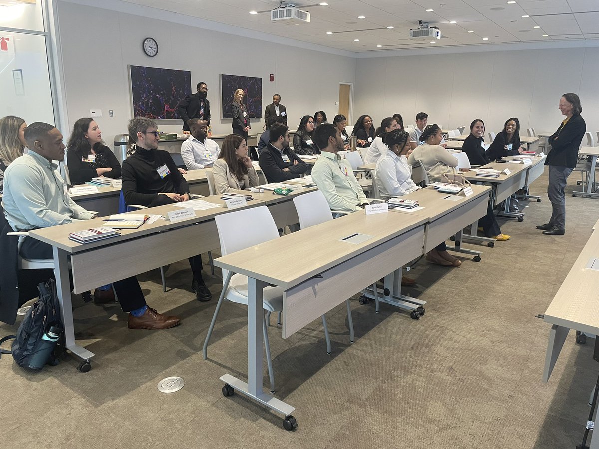 BAAwo_MD's tweet photo. The Fall Session of the AMA-UC Resident Diversity Leadership Program is underway! So proud of the #RDLP Delores, alum and faculty👌🏾@UCincyMedicine @UCMED_Diversity @ssanten https://t.co/r9jcGaetAS