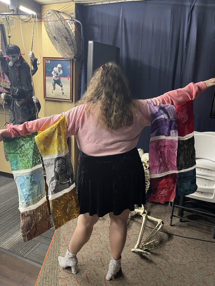 Simply_SamGrace's tweet photo. @taylornation13 @taylorswift13 My #thetorturedcostumedepartment look from last night for a Swiftie Halloween Bingo Event https://t.co/do4fTSFu0o