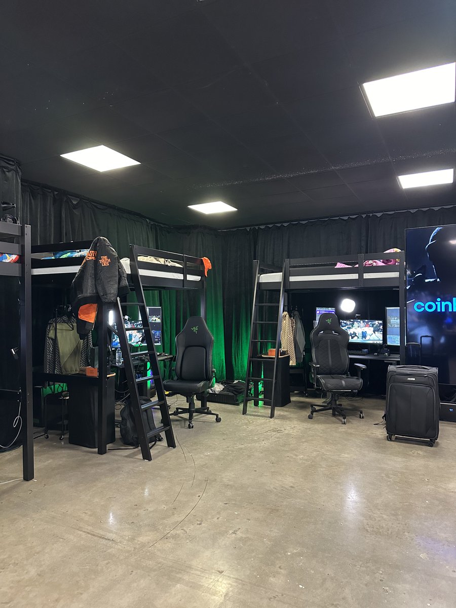 OpTic Methodz tweet media