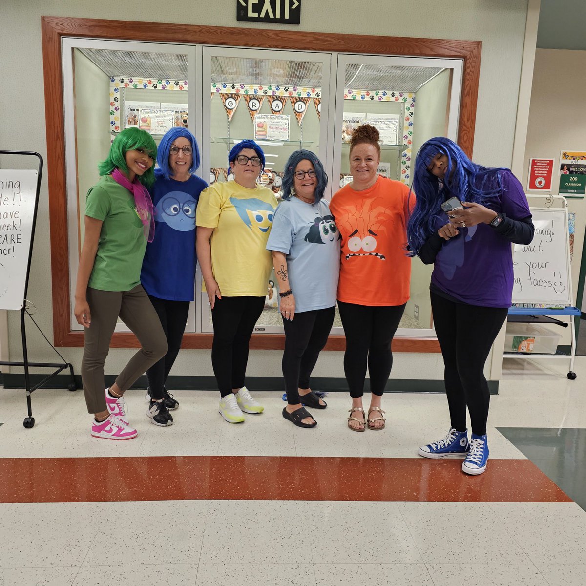 Our EES staff enjoyed supporting the OrthoIndy YMCA Fundraiser Campaign by participating in our costume spirit day!