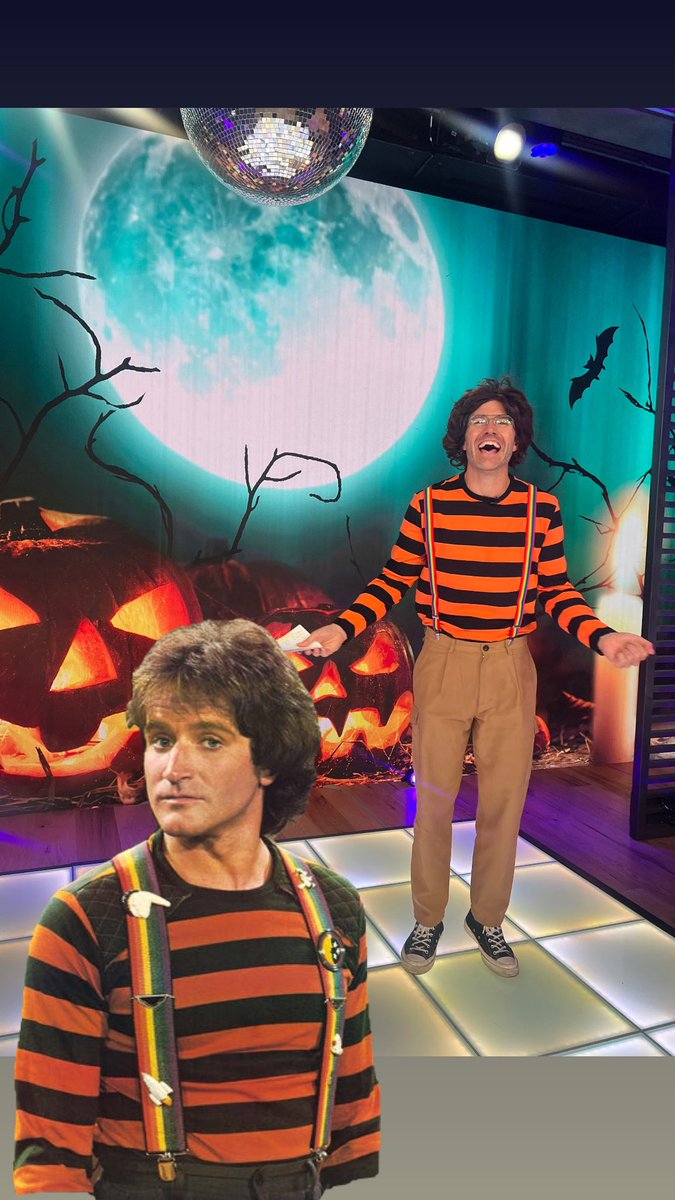 Darrenken's tweet photo. So much hosting on the @accesshollywood #accessdaily Halloween special #Halloween https://t.co/LmrA82qBu7