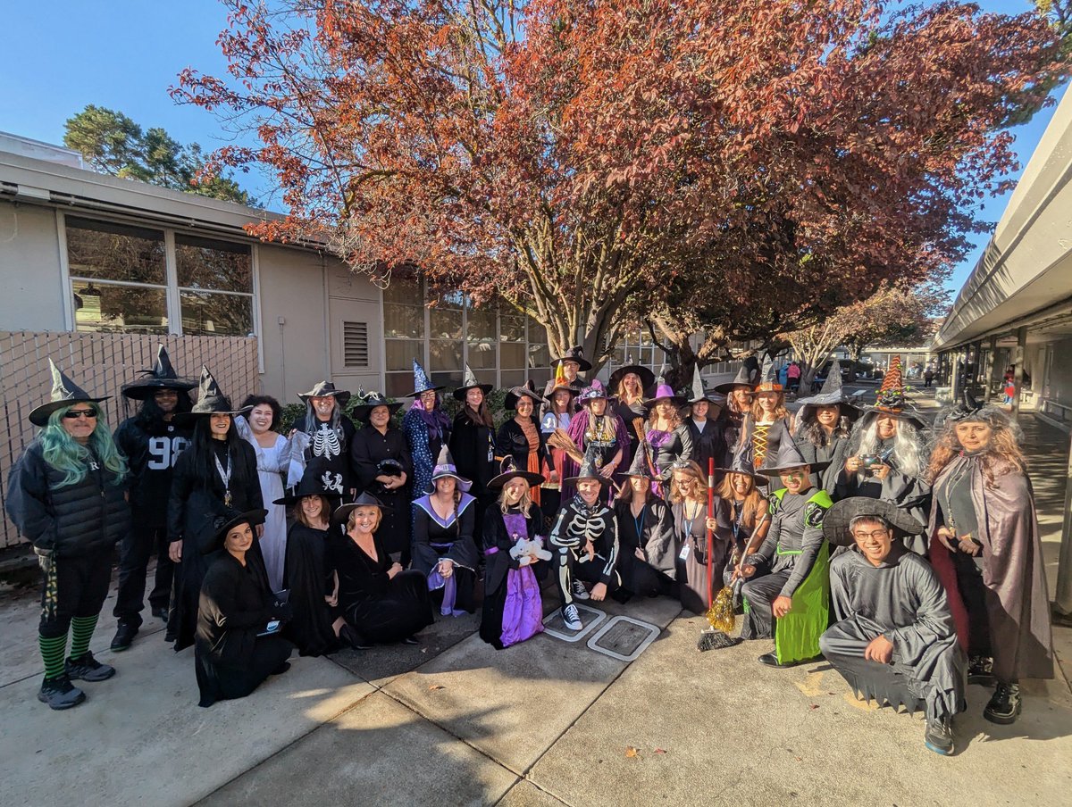 MrsHullSMS's tweet photo. π§ββοΈ Our incredible staff rocked their witchy costumes, and the student costumes were amazing too! π€π§Ή Such a fun and festive day! #HalloweenFun #SequoiaMiddleSchool π https://t.co/T527ngeAJk