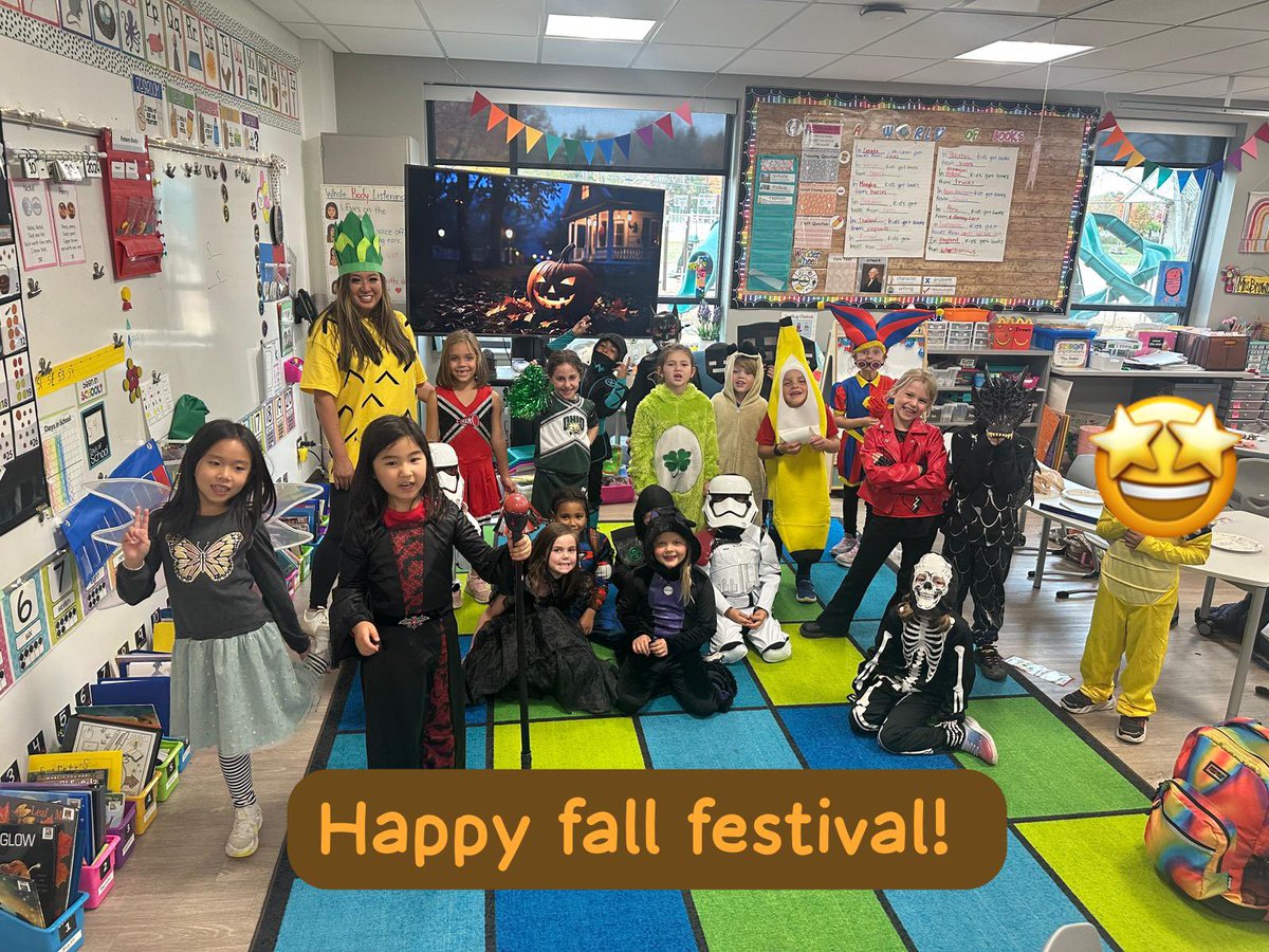 kwithmrsbrown's tweet photo. Happy fall festival from these awesome first graders! 🍂🍁🎃 #greensviewlions @greensview_elem #UAschools https://t.co/kVY1TnBA71