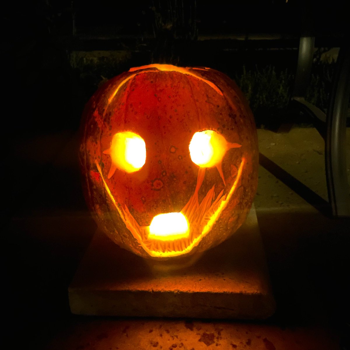 Happy Halloween Gallows Creek! 🎃🦇

Look at this killer pumpkin carved by TheNMC from the Killer Frequency Discord!

If you're looking for something spooky to play this Halloween, Killer Frequency is 66% off on Steam until November 11th! That's our deepest discount yet!
