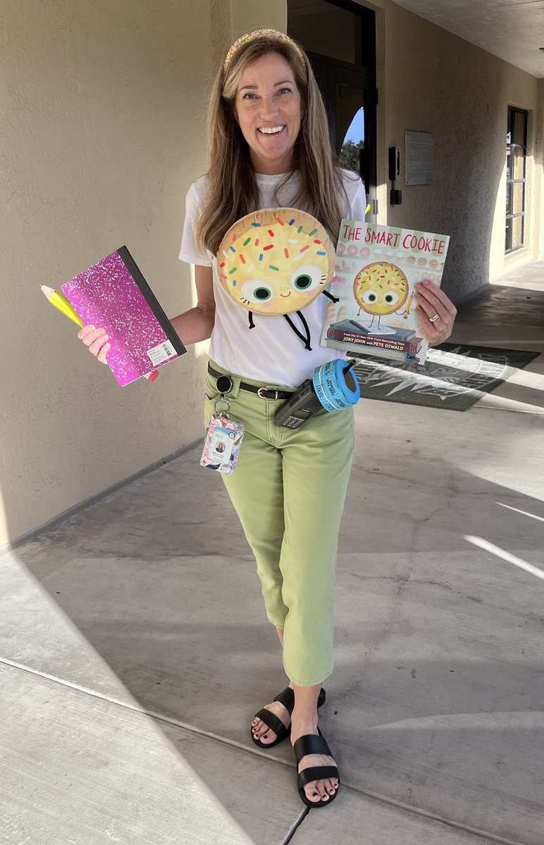 Rebecca Curran (@mrscurranccps) on Twitter photo I have the blessing of being around a LOT of smart cookies!! <a href="/PoincianaCCPS/">Poinciana Elementary</a> The Smart Cookie by Jory John is a favorite read for me so only fitting that is who I was during the book character parade. ๐๐ฉต๐ฉท๐ I have the blessing of being around a LOT of smart cookies!! <a href="/PoincianaCCPS/">Poinciana Elementary</a> The Smart Cookie by Jory John is a favorite read for me so only fitting that is who I was during the book character parade. ๐๐ฉต๐ฉท๐