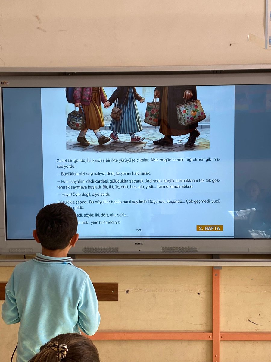 ilk_yar's tweet photo. ÇEDES Projesi kapsamında, Ekim ayının değerleri olarak " Büyüklerimi Seviyorum" hikayesini öğrencilere okuduktan sonra öğrencilerle birlikte sorular cevaplandirildi.
@yildizeli_mem
@yildizelimakam
@sivasmem
@sivasvaliligi
@tcmeb
@Yusuf__Tekin
@necatiyener_ https://t.co/Q8xrRAAMzp