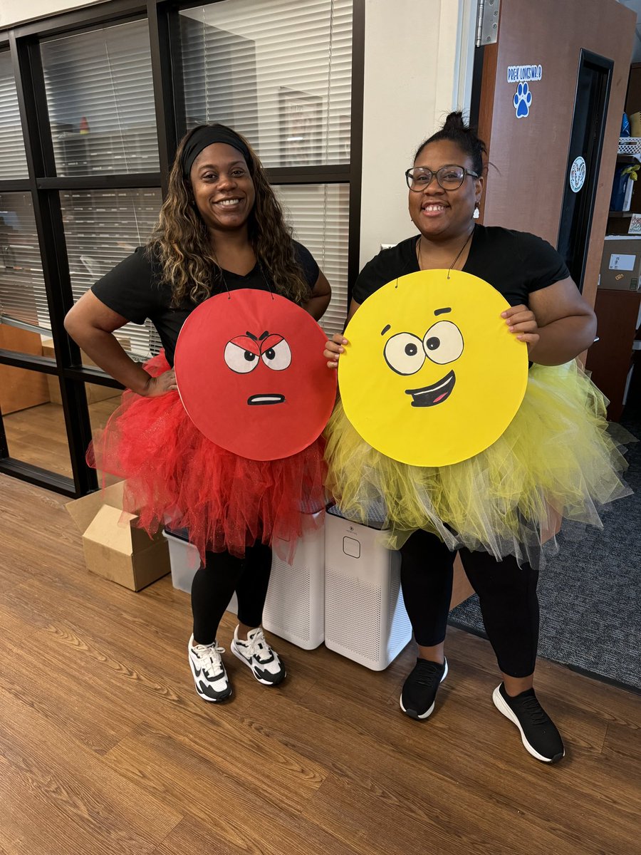 bse_pta's tweet photo. Look at @BSE_Bobcats1 staff getting into character for #StorybookCharacterParadeDay!!
#OnceABobcat #RISDBeTheOne @ManinaBonnie @Principal_MrB @Brian_Eisele_ @rosolreads @brandyrawlings @FMusharof @nichoslauren18 @HeyMissMoose https://t.co/5DYFud8ww7