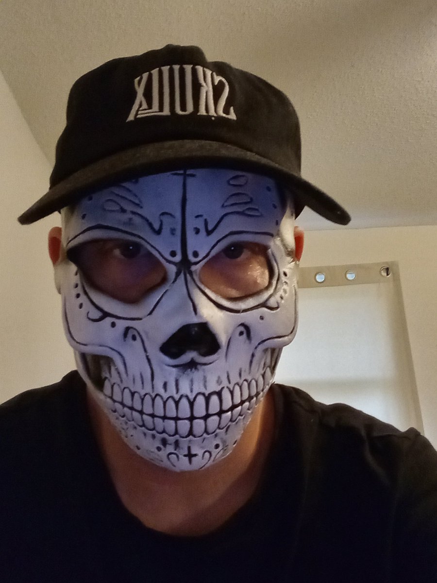 💀 Happy Halloween 💀
<a href="/SkullxNFT/">Skullx</a>