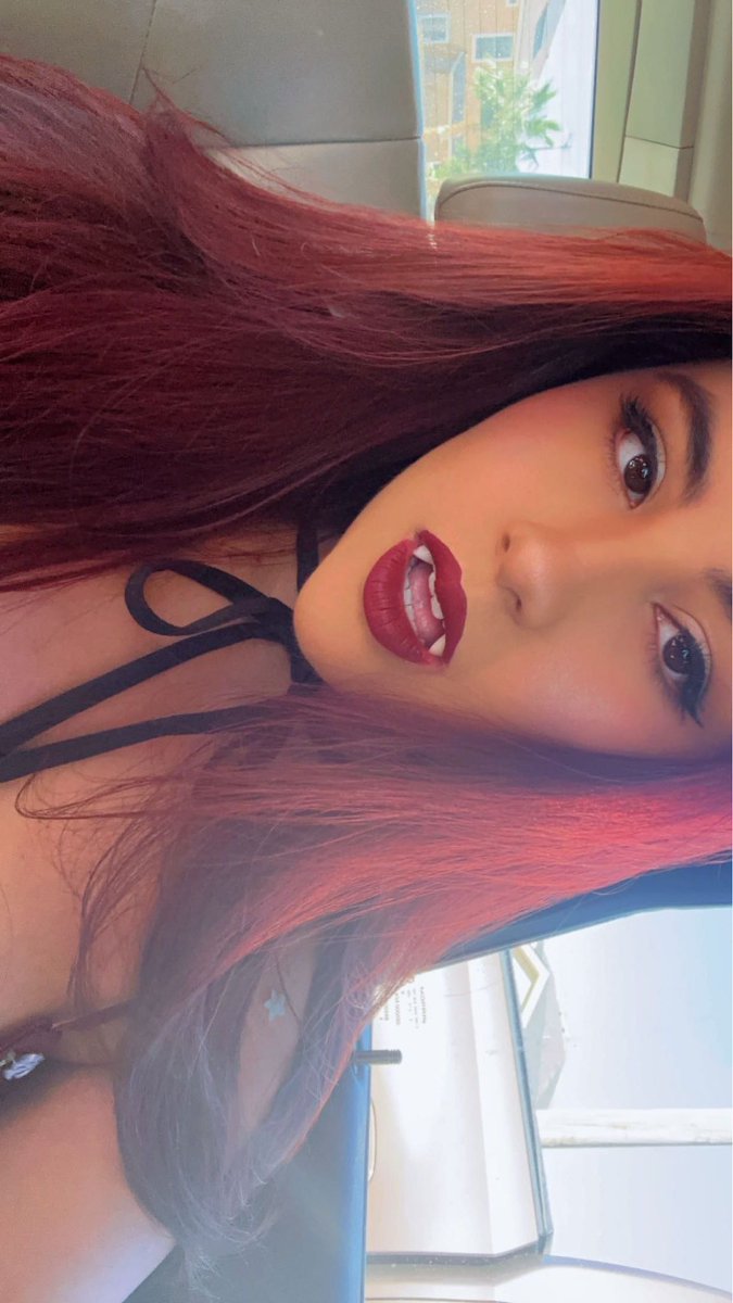 ArtistKaylaSol's tweet photo. 🧛‍♀️bleh bleh bleh https://t.co/ibNQMBmrGt
