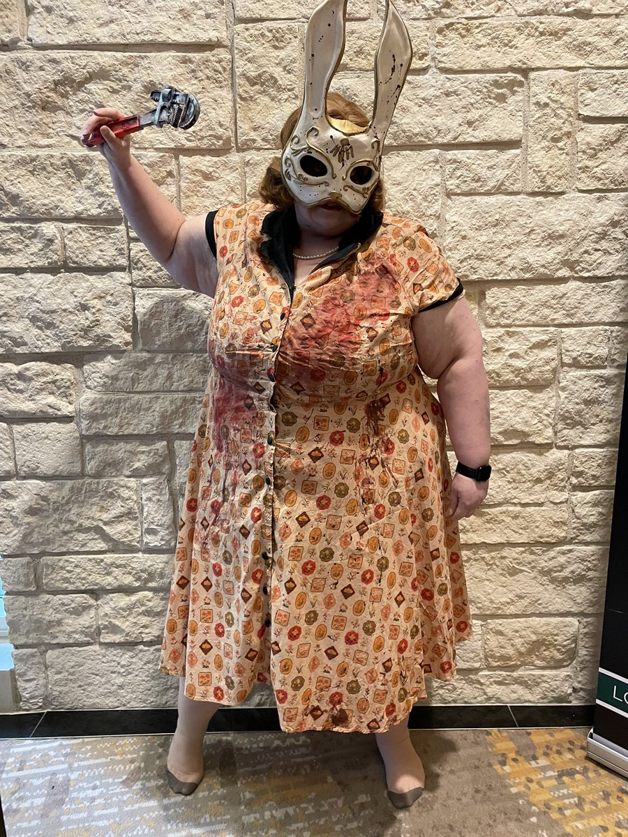 the8relover's tweet photo. @PushinUpRoses I was a Splicer from Bioshock https://t.co/gOIQLUSUj8