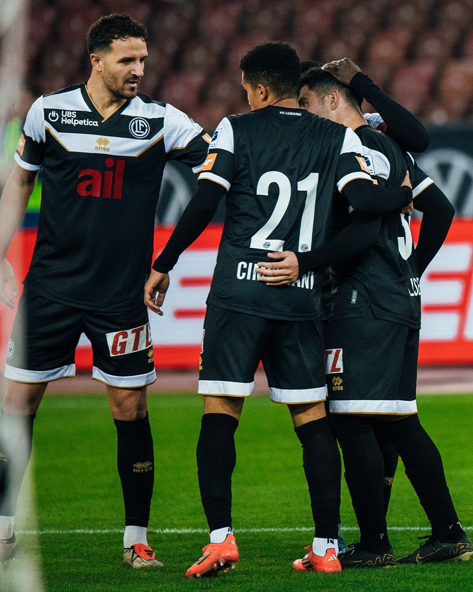 FCLugano1908's tweet photo. 🤯 Tiro a giro di Aliseda. 🔥
1-1 al Letzigrund!
#noibianconeri #fcl #fclugano #CSSL #GCLUG https://t.co/CrVQ5zVl9y