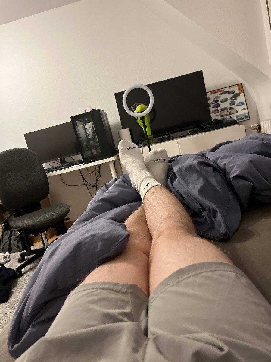 Justinprv1's tweet photo. Happy NNN tomorrow https://t.co/EtK3jFWXrG