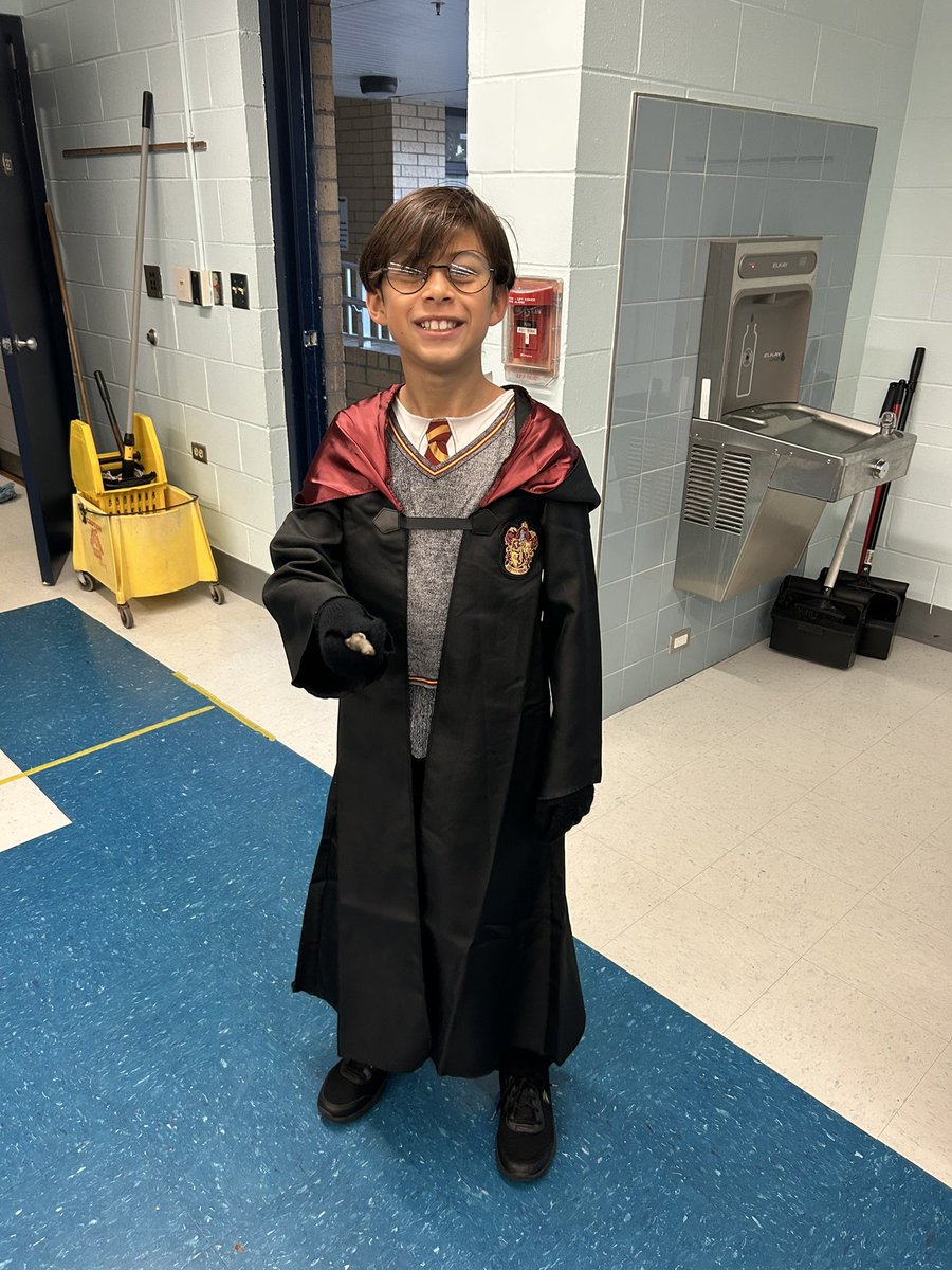 Alyssa Maddox (@a_maddox27) on Twitter photo We’re “Showing Our True Character” with a storybook character parade! 📚<a href="/sunset_coral/">Coral Sunset Elementary</a> <a href="/SLLpbc/">Skills for Learning & Life SDPBC</a> <a href="/redribbonweek/">Red Ribbon</a> #RedRibbonWeek #StorybookCharacterParade We’re “Showing Our True Character” with a storybook character parade! 📚<a href="/sunset_coral/">Coral Sunset Elementary</a> <a href="/SLLpbc/">Skills for Learning & Life SDPBC</a> <a href="/redribbonweek/">Red Ribbon</a> #RedRibbonWeek #StorybookCharacterParade