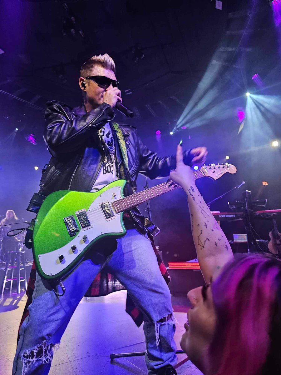 RoxyRoxx🐊 tweet media