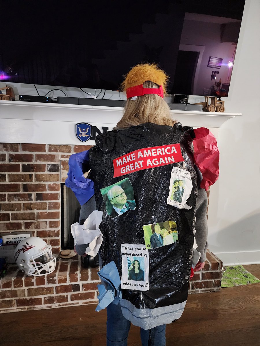 kseybert24's tweet photo. Happy Halloween ๐ best costume goes to @RealSillyString #ProudDeplorable #Trump2024 #TrumpsTrash #Trump https://t.co/TDmRvNlkQ3