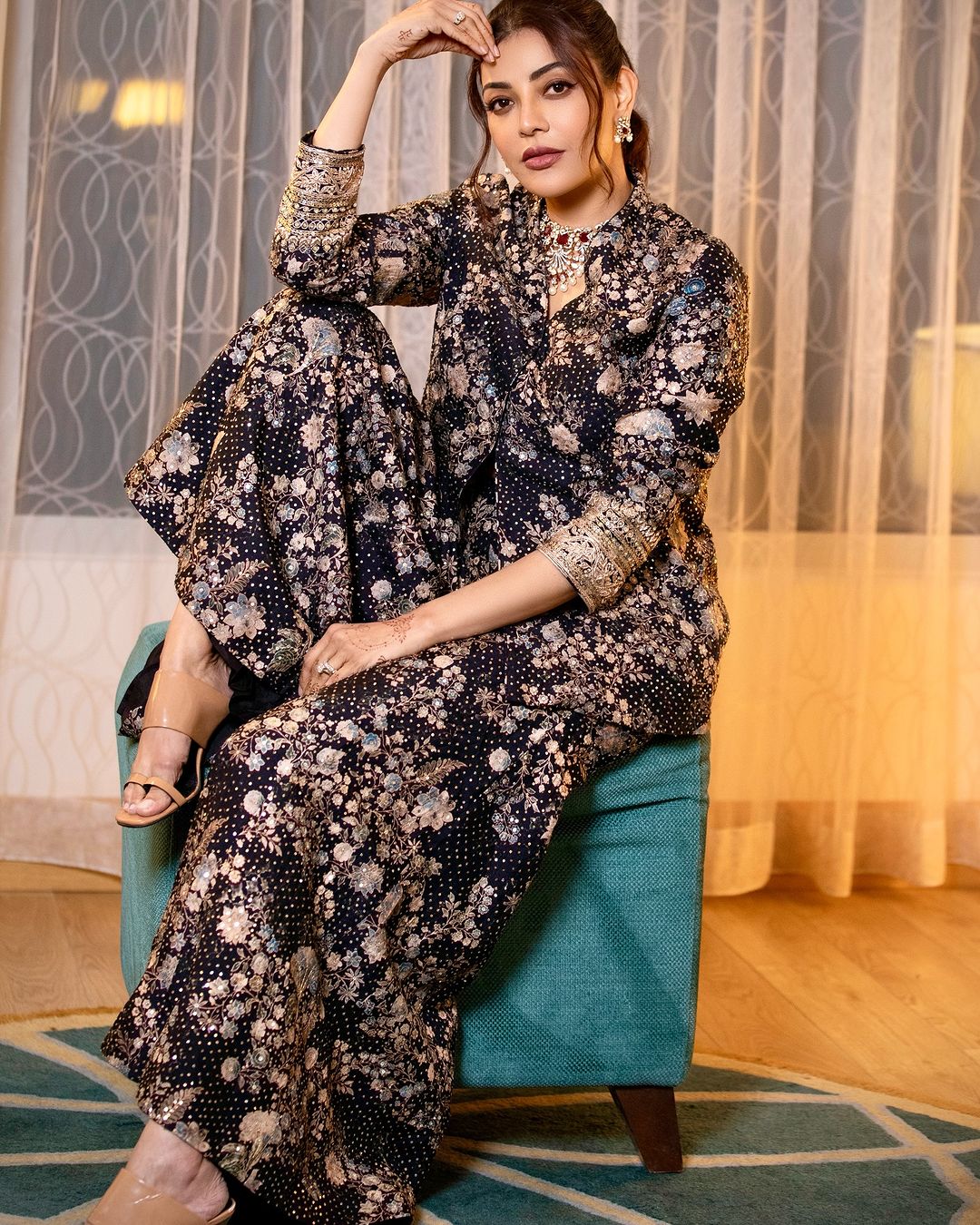 GbQ1afLakAExsaI?format=jpg&name=large