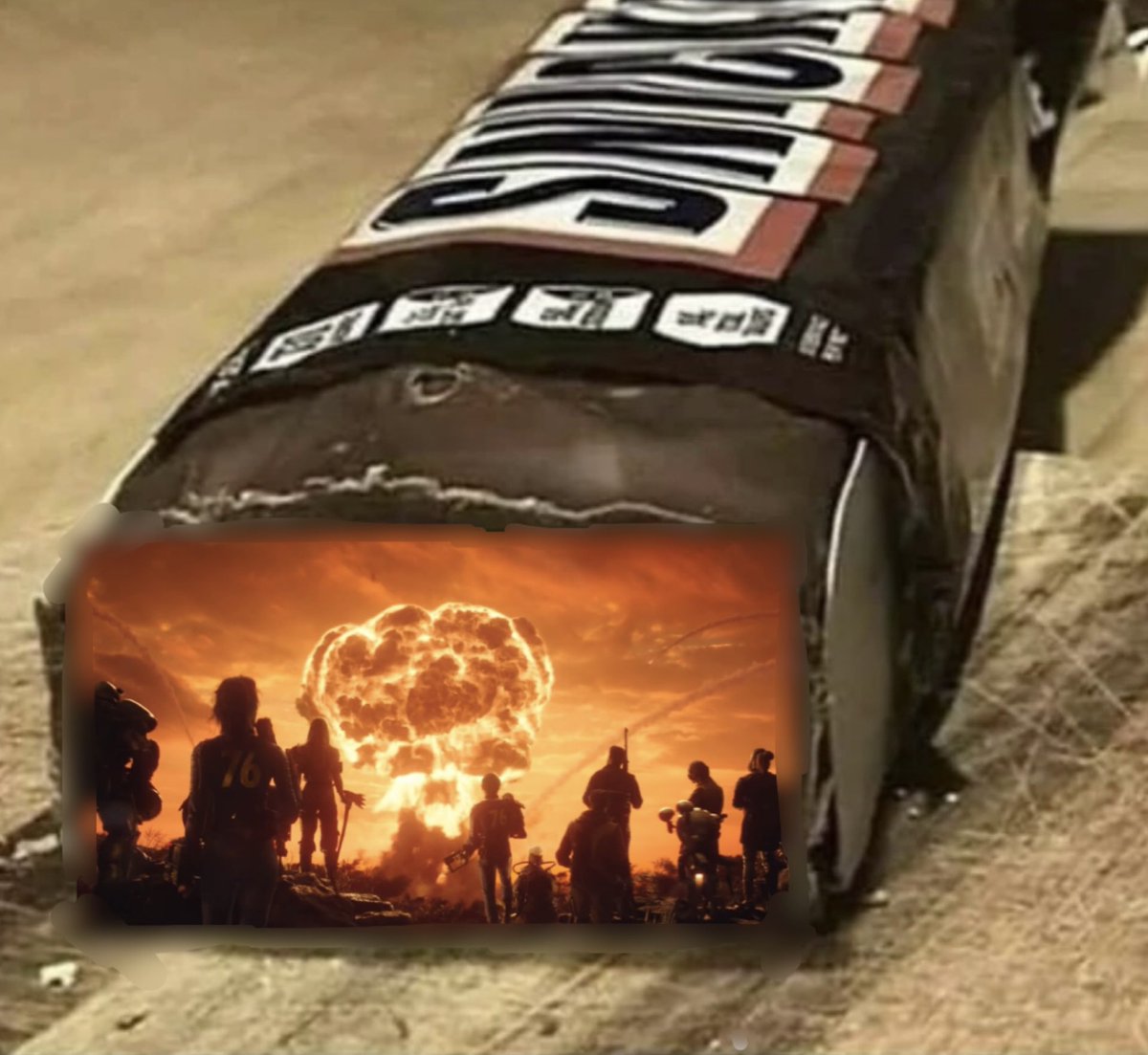 Be sure to check your kid’s candy! 😱🎃🤣