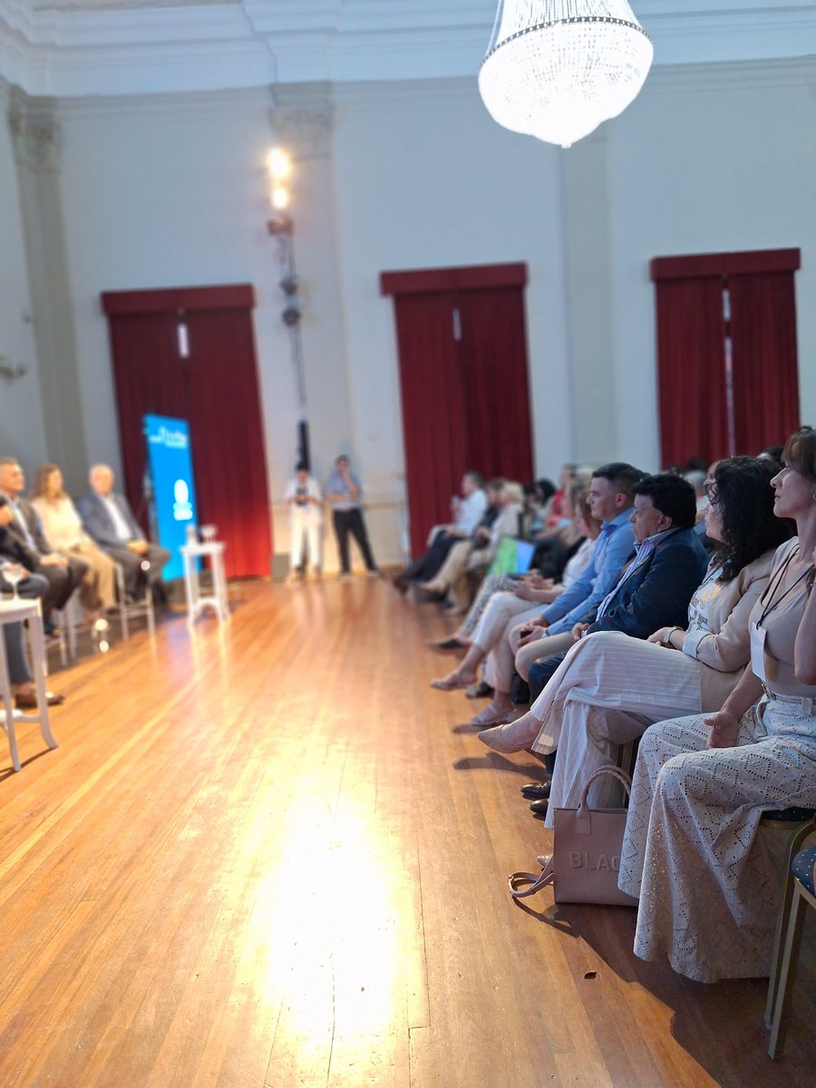 Desde la Comisión de Producción y Turismo <a href="/LegislaturaLR/">Legislatura La Rioja</a> participamos de la Apertura del 2do.Encuentro de Termalismo y Turismo de Bienestar convencidos q se abre una nueva y gran posibilidad de fortalecer el Turismo de la Pcia., la Región y la Argentina a partir del Termalismo.