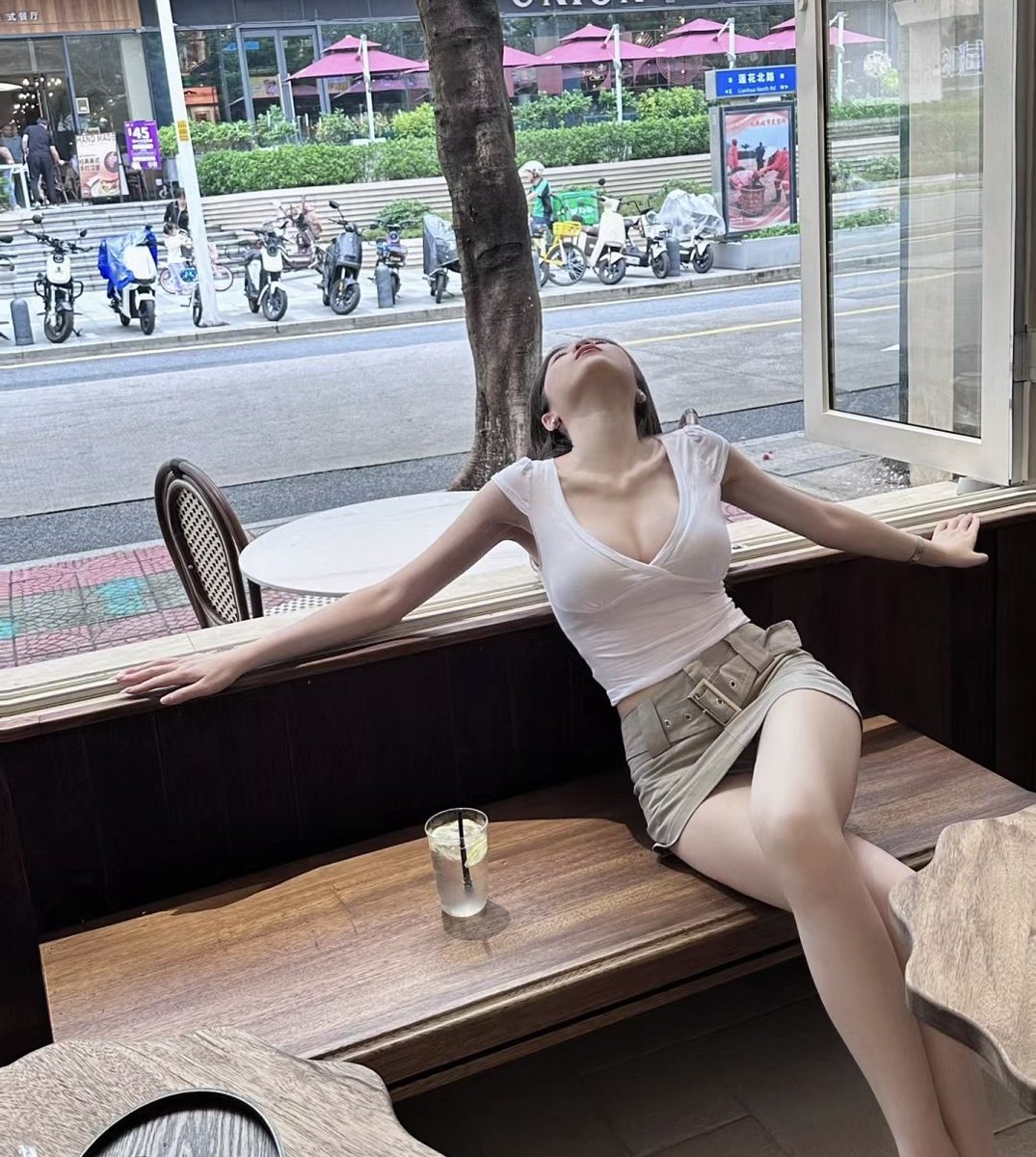 广东的天还是那么热 https://t.co/WotGvwkcy6