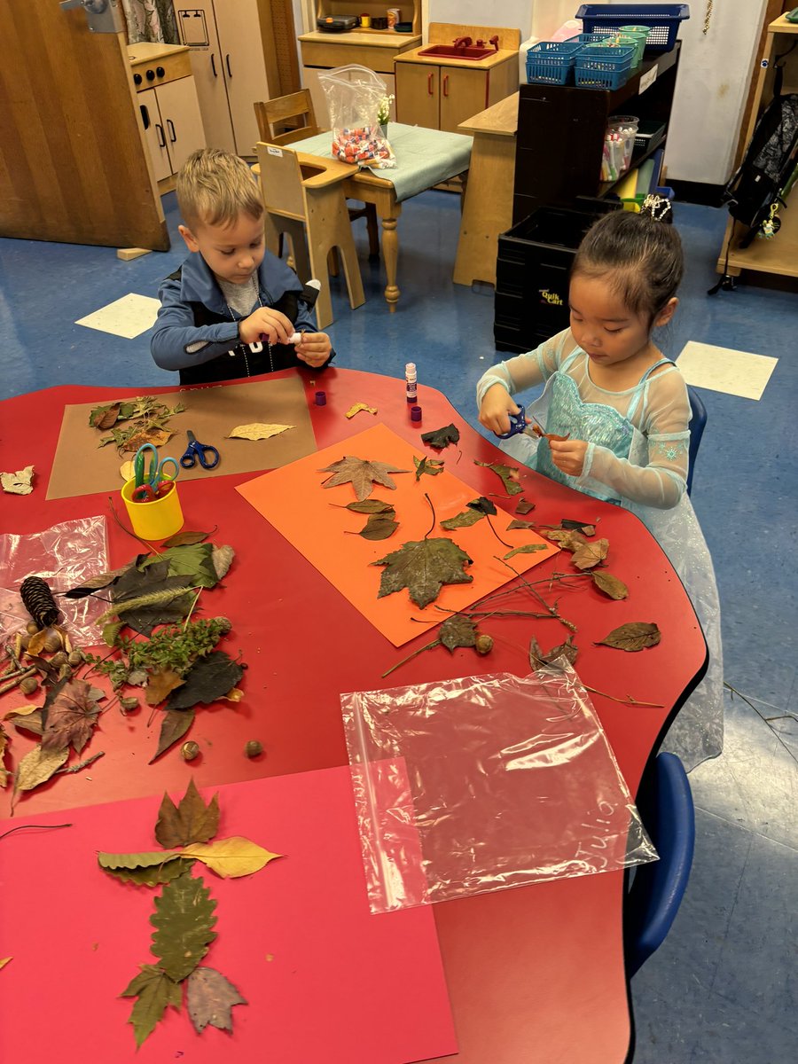 MsZuvela's tweet photo. Celebrating Halloween with some process based art! Leaf creations, fall trees, and acorns in a box art @SearingtownK5 https://t.co/u7WNLua8o6
