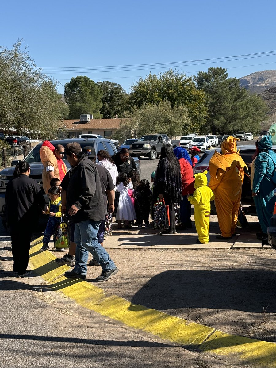 SCAPDArizona's tweet photo. Have a safe and Happy Halloween https://t.co/hflF9WVhxZ