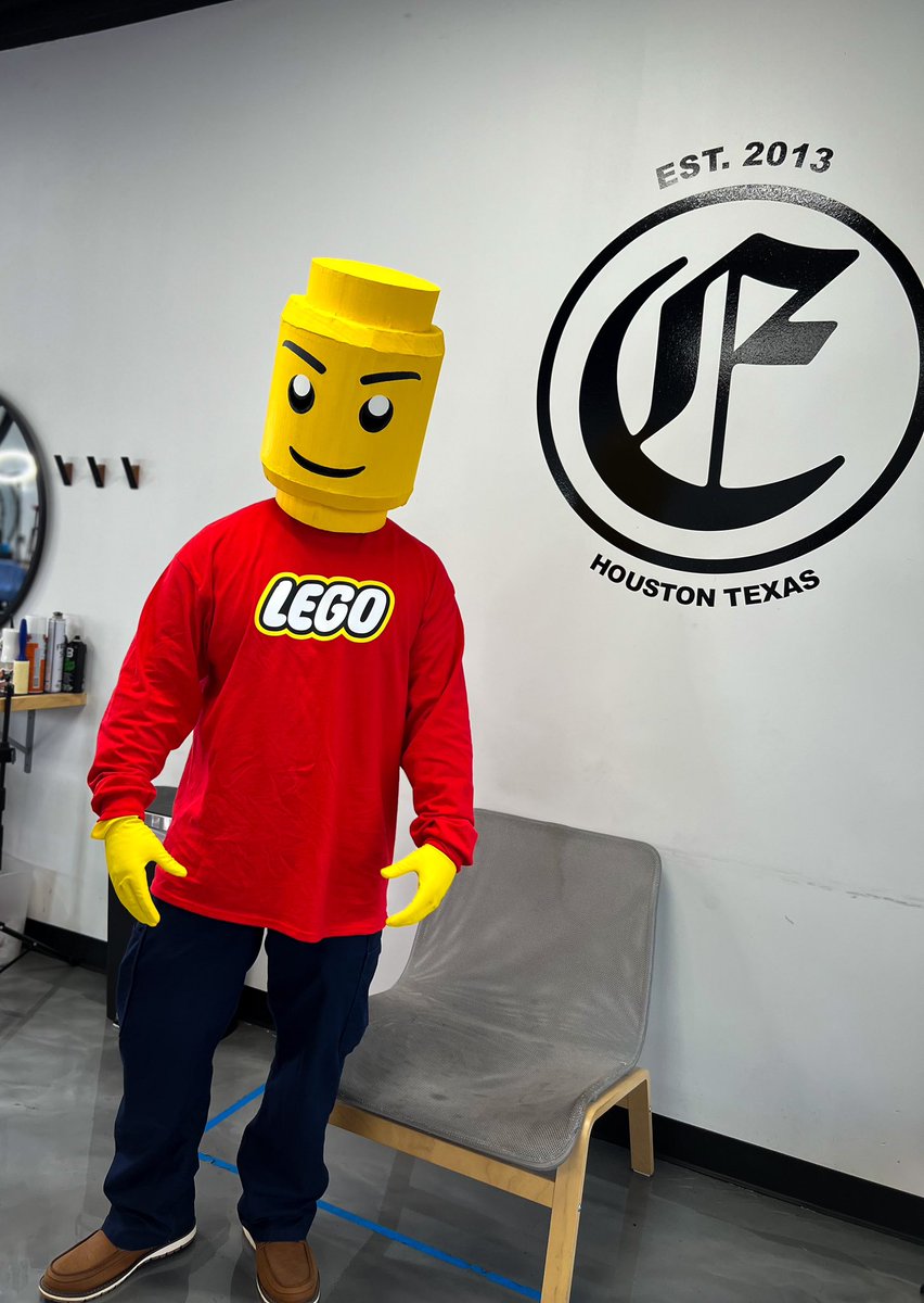 JDIAZtheBARBER's tweet photo. @NFLonPrime Let’s GO!!! #tnfonprime #HoustonTexans #Legoman https://t.co/vHVVsJmxUF