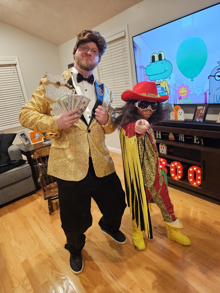 SteveDeezNutz82's tweet photo. On Halloween,  Everybody's got a price! @MDMTedDiBiase @JakeSnakeDDT @BretHart @undertaker @WWE @90sWWE @WWEGraves @YaOnlyLivvOnce @ShotziWWE @TripleH @StephMcMahon #wwe #WWERaw    #wwesmackdown #WWENXT    #WWE2K24 #WWECrownJewel    #WWE2K25 #wwemanchester #wwe https://t.co/s2cZ25ZUr9