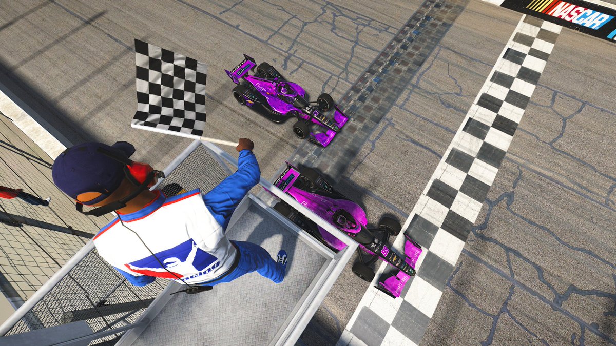 KrausSimRacing's tweet image. 🏡🏡

So proud of everyone at @TeamHypeSim again, the ovals are singlehandedly bringing us into contention. Just need to limit the bleeding next week and go from there. 

This season's already exceeded my expectations by so much, anything else is just a plus.

📸: @KingOfChins