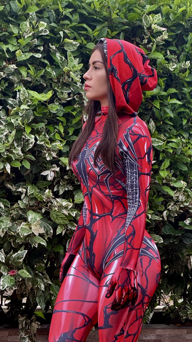 Si Spider Woman necesita apoyo, ¿le darían un repost?