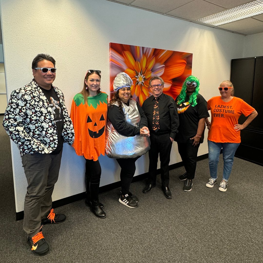 MyPointCU's tweet image. 🎃Our MyPoint team brought the Halloween spirit 👻 to life with some incredible costumes! Which costume was your favorite? Tell us in the comments! Happy Halloween from all of us at MyPoint Credit Union! 🕷️🦇 #Halloween #SpookySeason #TeamSpirit #MyPointCU #WeHelpYouDO