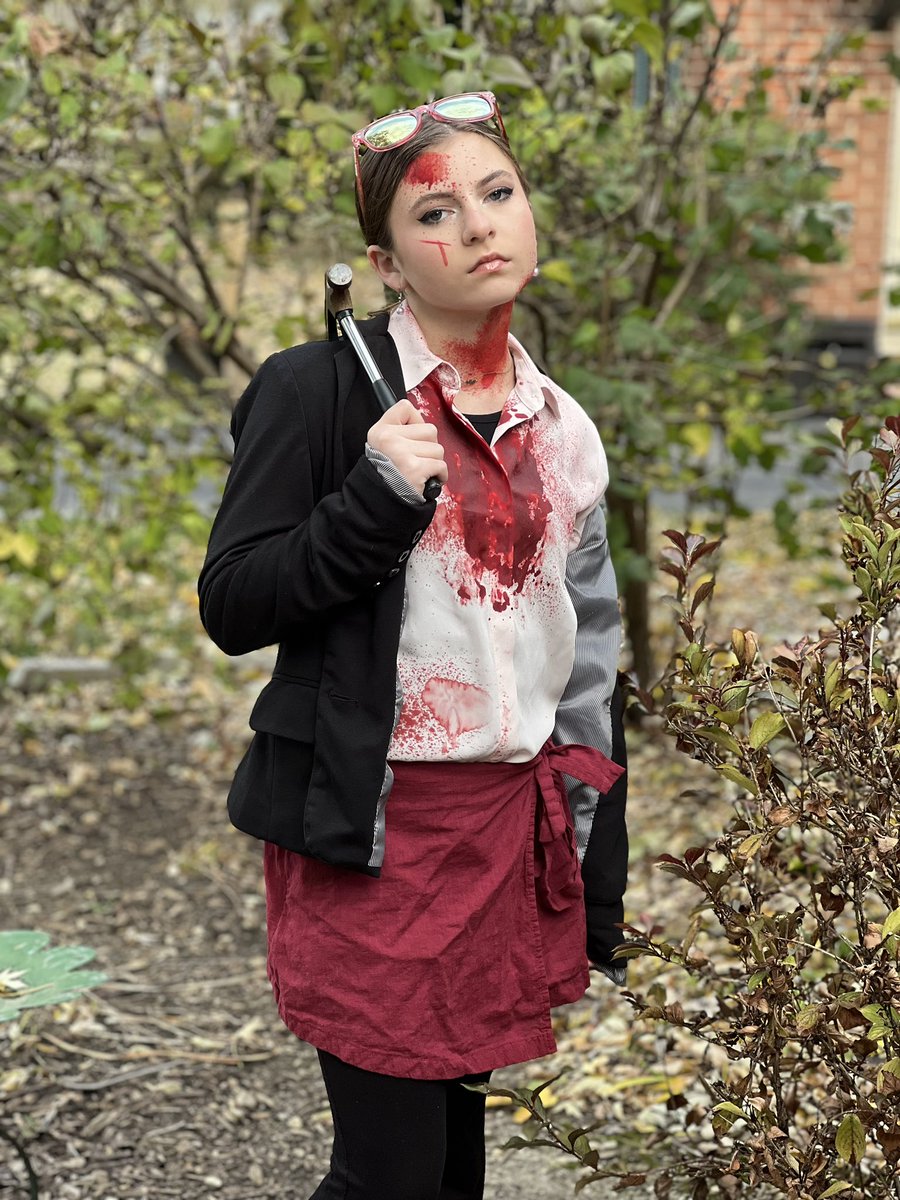 Mia insisted on going as <a href="/Sweaving/">Samara Weaving</a> in MAYHEM for Halloween. Hoping this makes @TheJoeLynch proud.