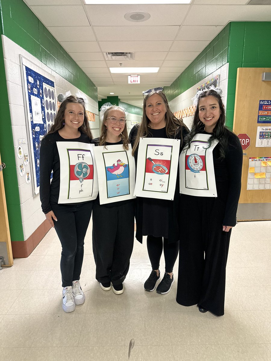 Emma Medlock (@ms_medlock1) on Twitter photo This /f/ /ir/ /s/ /t/ grade team loves their sound/spelling cards and Halloween! <a href="/Nieman512/">Nieman Elementary</a> #FoxFam #AllinSMSD This /f/ /ir/ /s/ /t/ grade team loves their sound/spelling cards and Halloween! <a href="/Nieman512/">Nieman Elementary</a> #FoxFam #AllinSMSD
