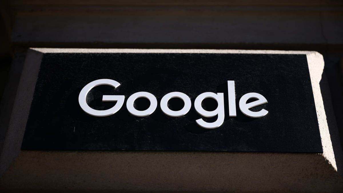 pauldeuce's tweet image. Russia wants Google to pay a $20 decillion fine for blocking YouTube channels buff.ly/3AgQ7t3