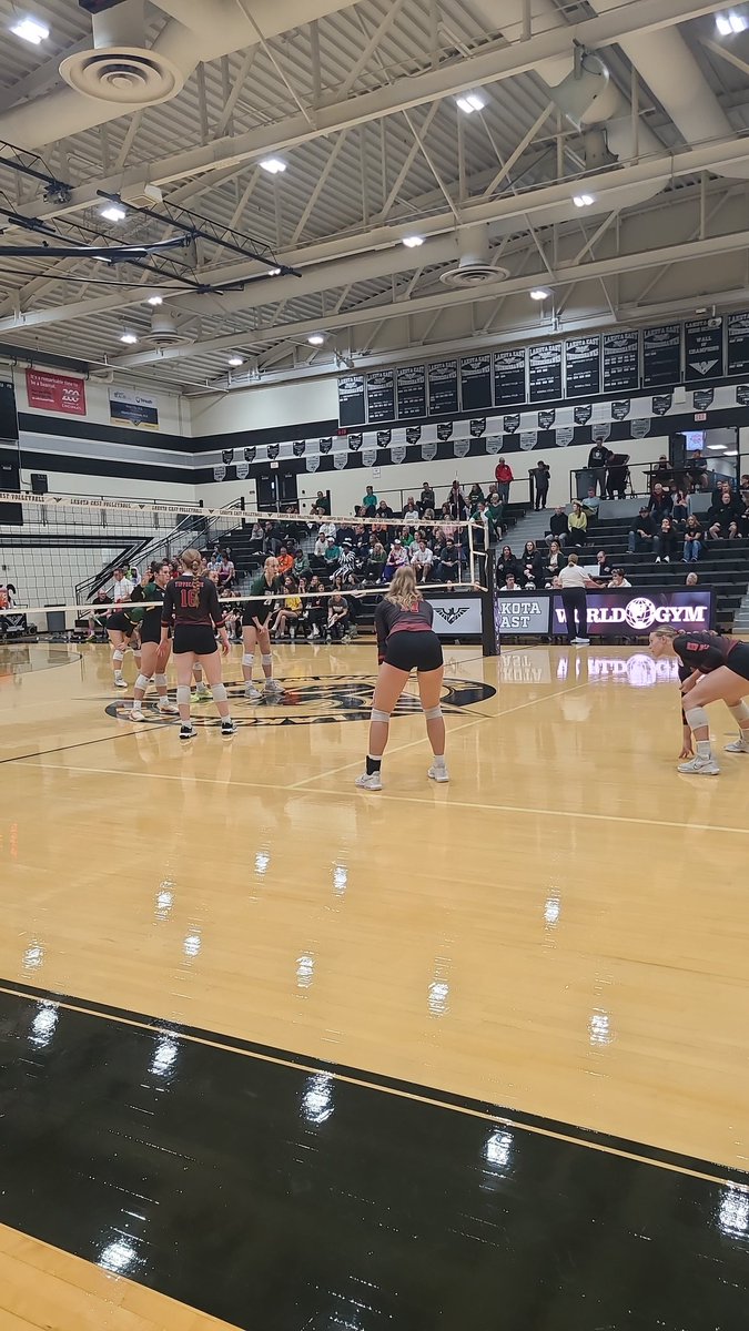 TippecanoeAD's tweet photo. Let's play some Regional VB!!
Div. III @ Lakota East HS
@TippecanoeV takes on @UrsulineLions
#TippPride
#believe
#Hornsup https://t.co/qvIcHm4MNa