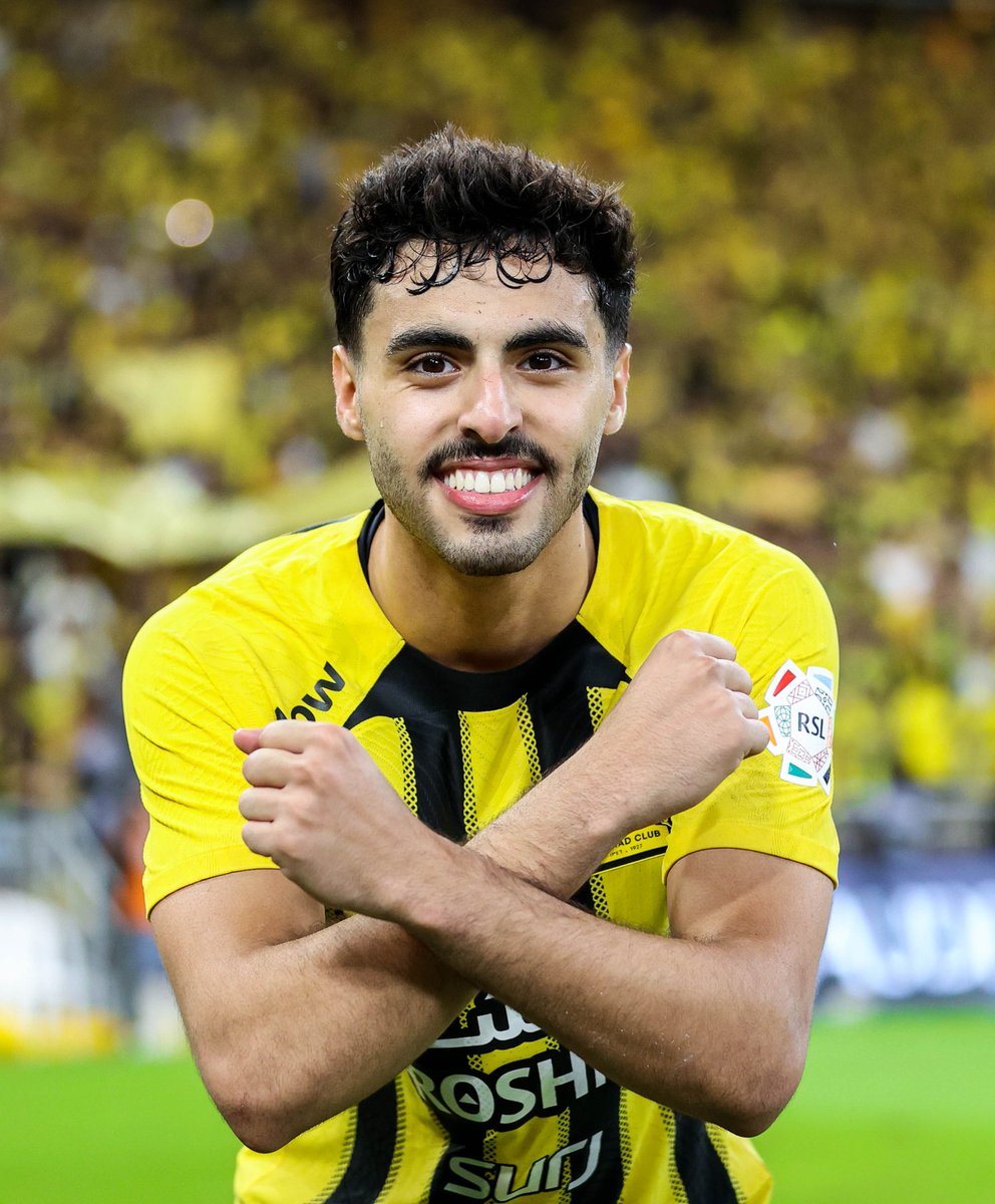 ittihad's tweet photo. بالرجولة والعناد هـذا هو الاتحـاد 🔥🤜
#الاتحاد_الاهلي https://t.co/YDByDLBT37