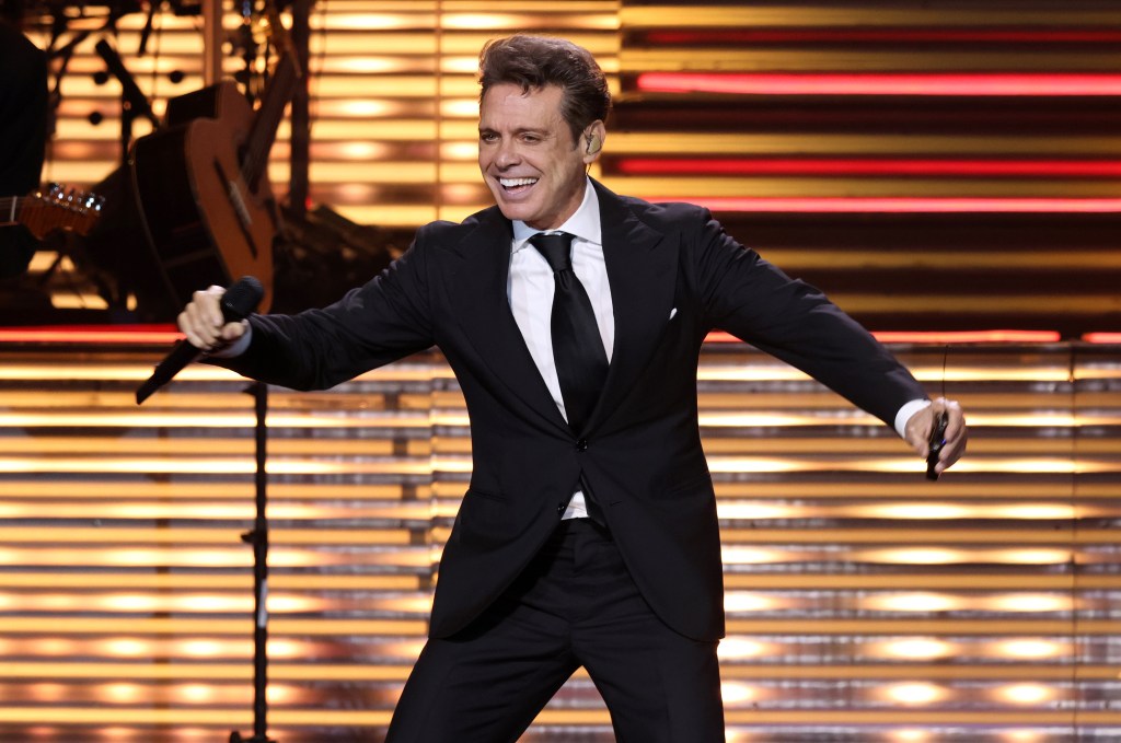 BluePurple Records tweet media