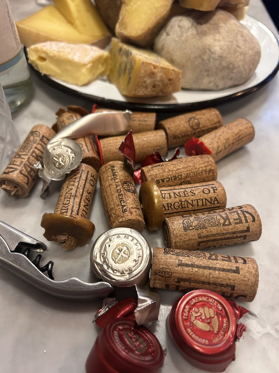 Nati Beneitez 🍷 tweet media